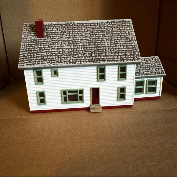 Hallmark Keepsake Sarahs Maine Home The Sarah Plain And Tall 1994 - Picture 6 of 7